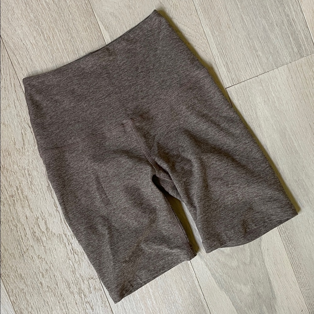 Beyond Yoga, Bike Shorts, Mocha in Spacedye Fabric, Sz XS.